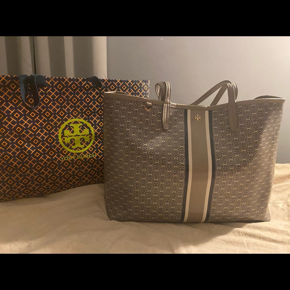 NFS Tory Burch Gemini Link tote